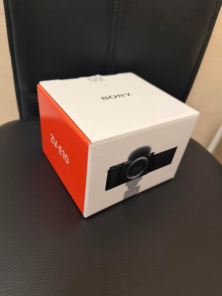 Sony ZV-E10 + 16-50mm F/3.5-5.6 OSS II Nieuw in Doos + Bon, Ophalen, Nieuw, Sony