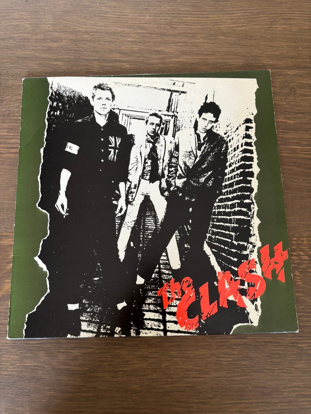 The Clash - The Clash uit 1977, LP, Ophalen of Verzenden, 12 inch, Beschermende buitenhoes