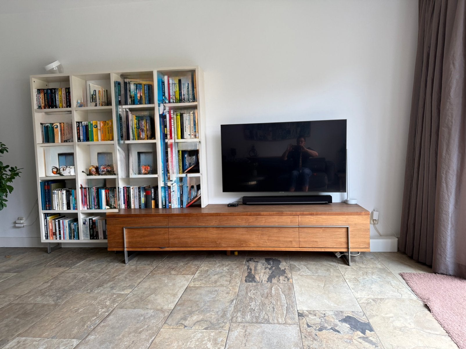 Bert Plantagie Boekenkast - Wit met Houten TV-meubel, Ophalen, Gebruikt, 200 cm of meer, Minder dan 100 cm