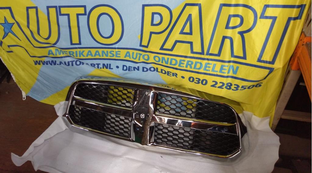 Dodge Ram pickup 2013-2018 chroom grille, Tong Yang Group, Voor, Amerikaanse onderdelen, Nieuw