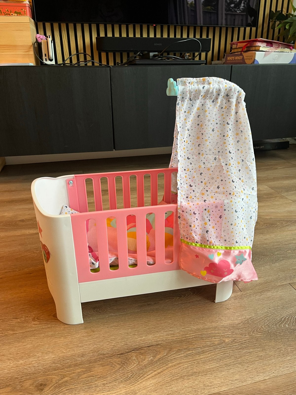 Baby Born Poppenbedje met geluid en accessoires, Ophalen, Zo goed als nieuw, Overige typen
