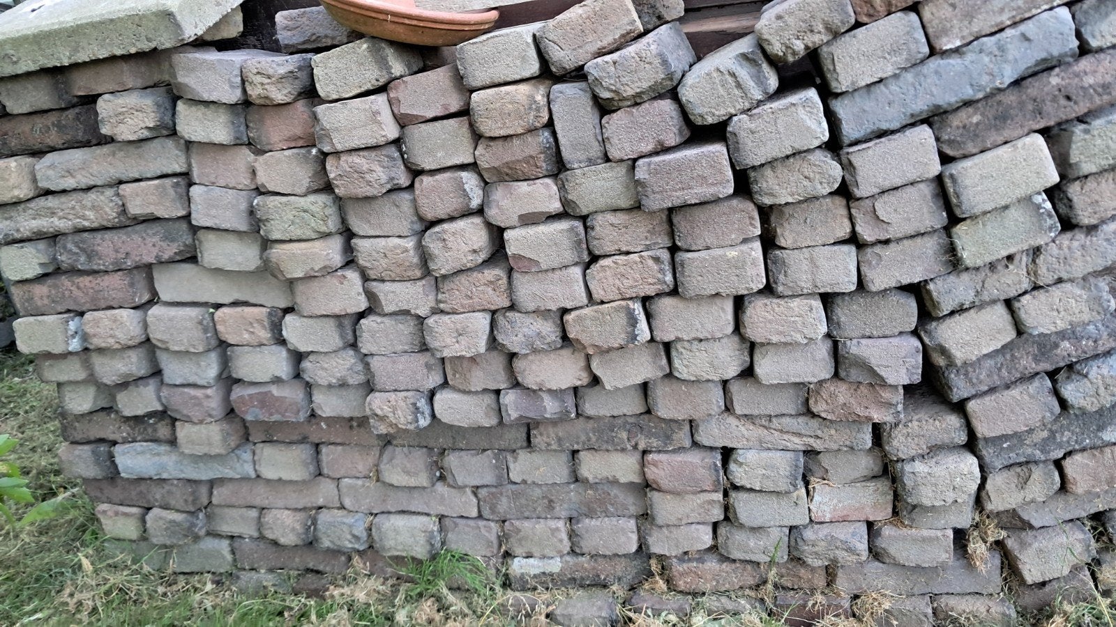Gebruikte gebakken Fryske waaltjes voor tuin of project, Tuin en Terras, Ophalen, Gebruikt