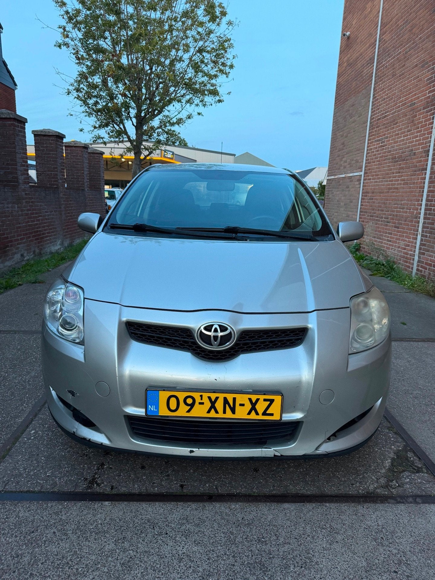 Toyota Auris 1.6-16V Sol, Voorwielaandrijving, 450 kg, Gebruikt, 4 cilinders