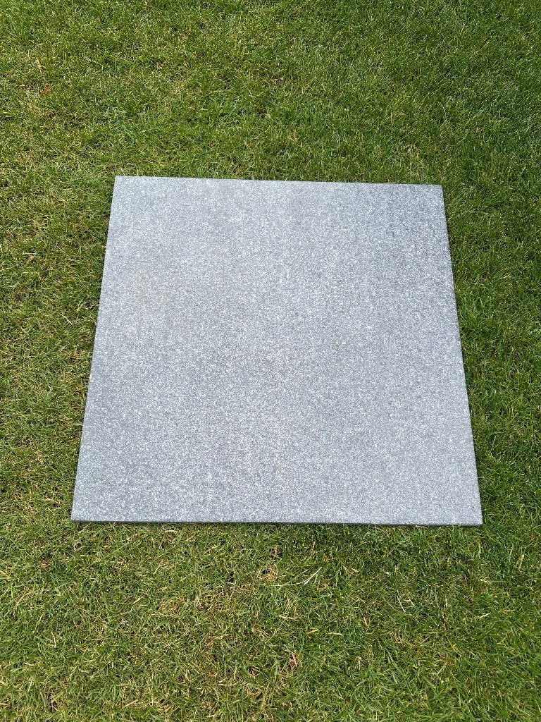 Keramische tegel 60x60x2 cm, Doe-het-zelf en Verbouw, Tegels, Ophalen, 60 cm of meer, Zo goed als nieuw, Minder dan 5 m²