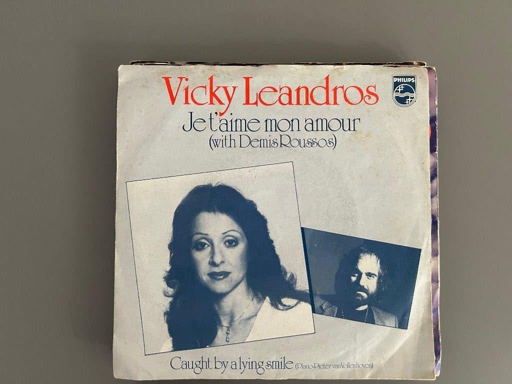 Vicky Leandros - Je t'aime mon amour (with Demis Roussos), Ophalen of Verzenden, Zo goed als nieuw, Overige formaten, Levenslied of Smartlap