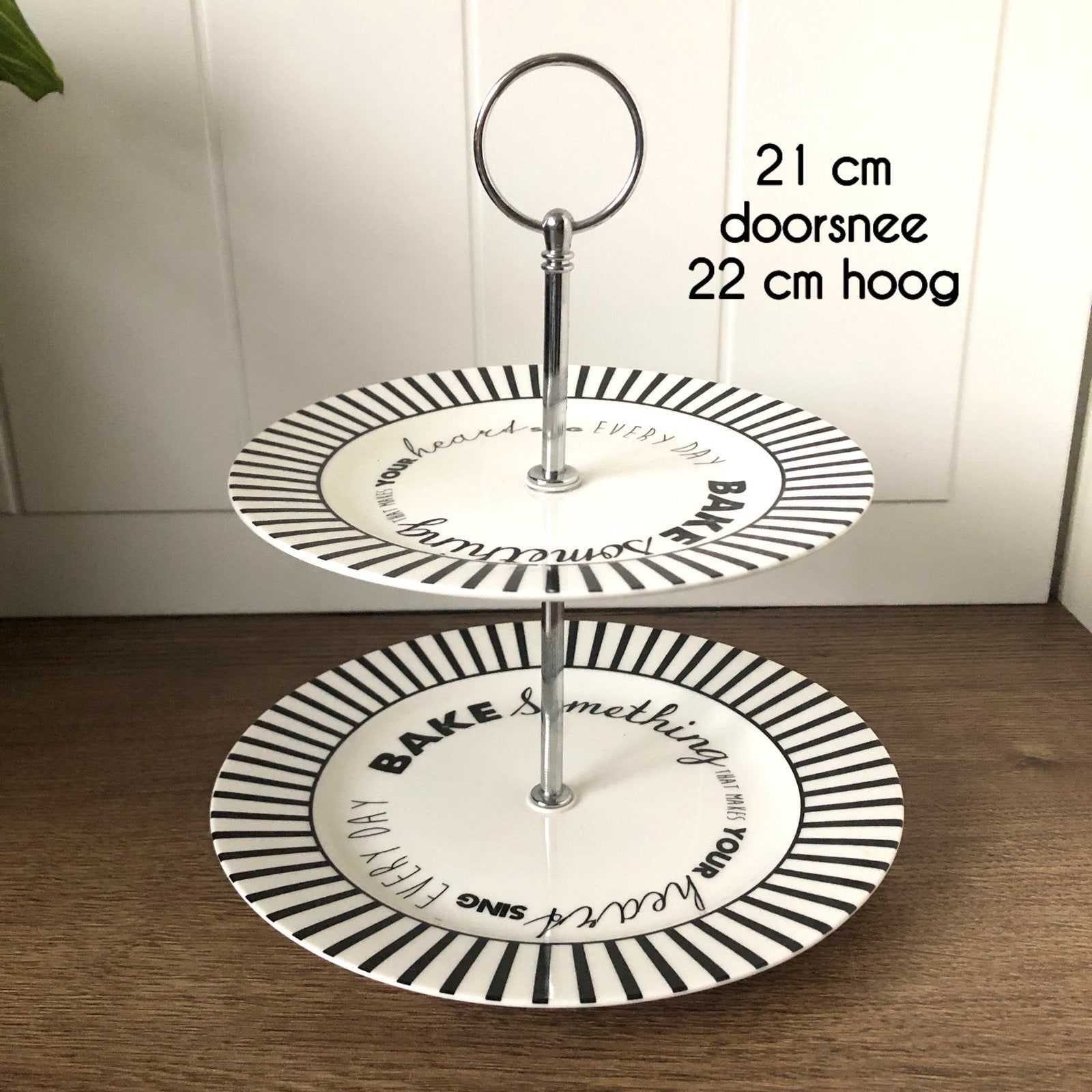 Etagere 2-laags Dutch Rose 'Bake Something', Huis en Inrichting, Keuken | Servies, Overige merken, Keramiek, Overige typen, Ophalen of Verzenden