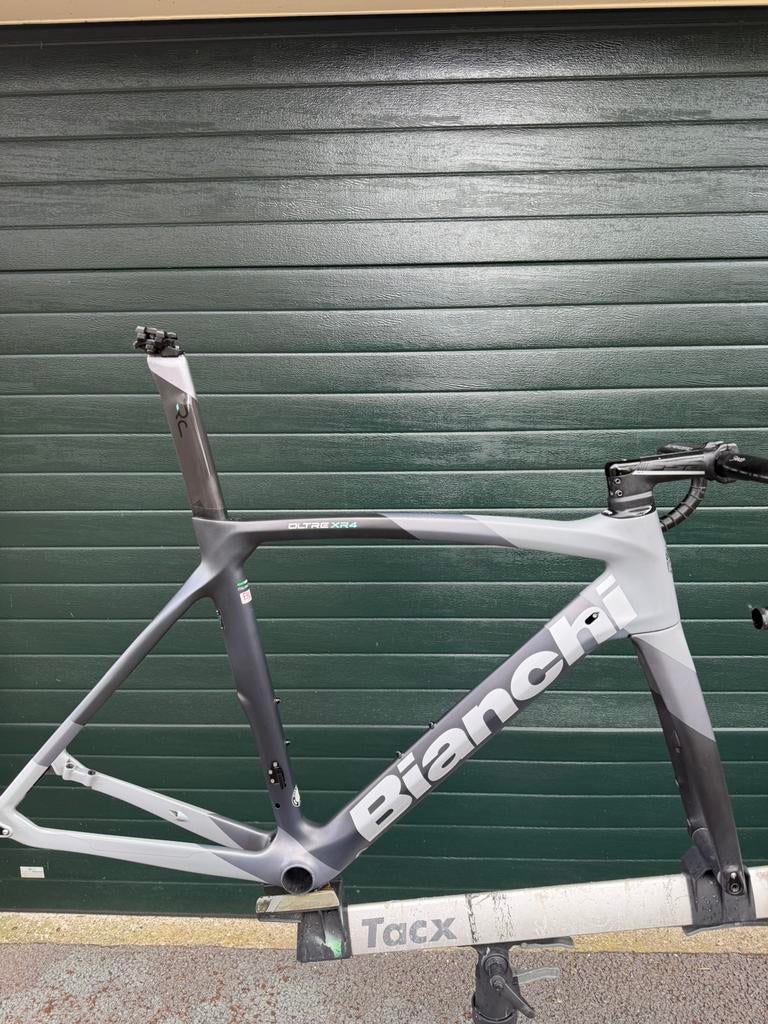 Bianchi Oltre XR4 disc frameset 57, Fietsen en Brommers, Fietsen | Racefietsen, Overige merken, 28 inch, Gebruikt, Carbon