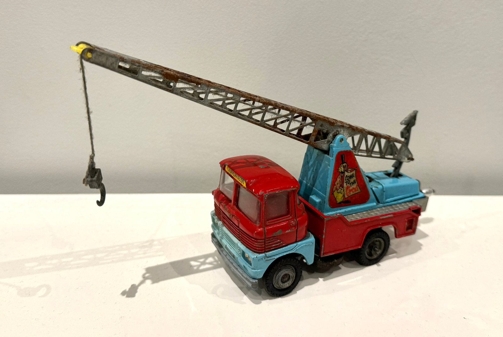 Corgi Toys Chipperfields Circus Scammell crane, Hobby en Vrije tijd, Modelauto's | 1:43, Verzenden, Gebruikt, Bus of Vrachtwagen