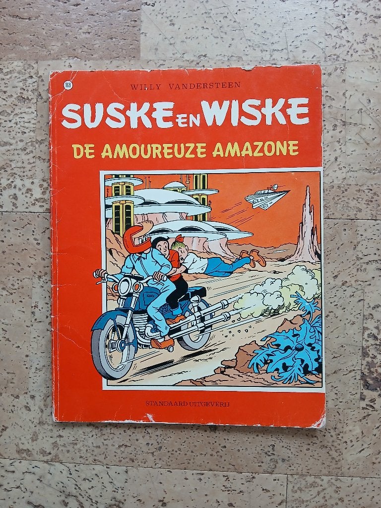 Suske en Wiske 169 De amoureuze amazone in goede staat, Boeken, Eén stripboek, Ophalen of Verzenden, Zo goed als nieuw, Willy Vandersteen