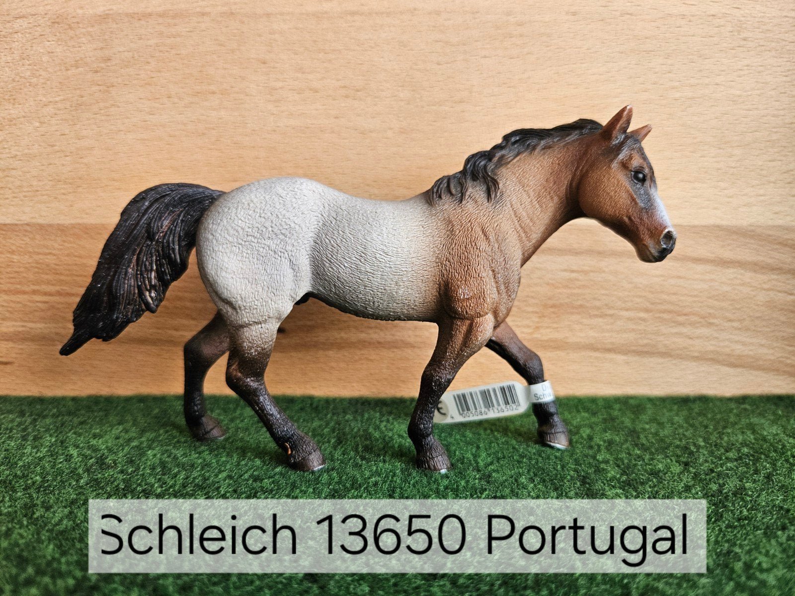 Schleich 13650 Quarter hengst met vaantje uit 2009, Ophalen of Verzenden, Zo goed als nieuw, Paard, Beeldje of Figuurtje
