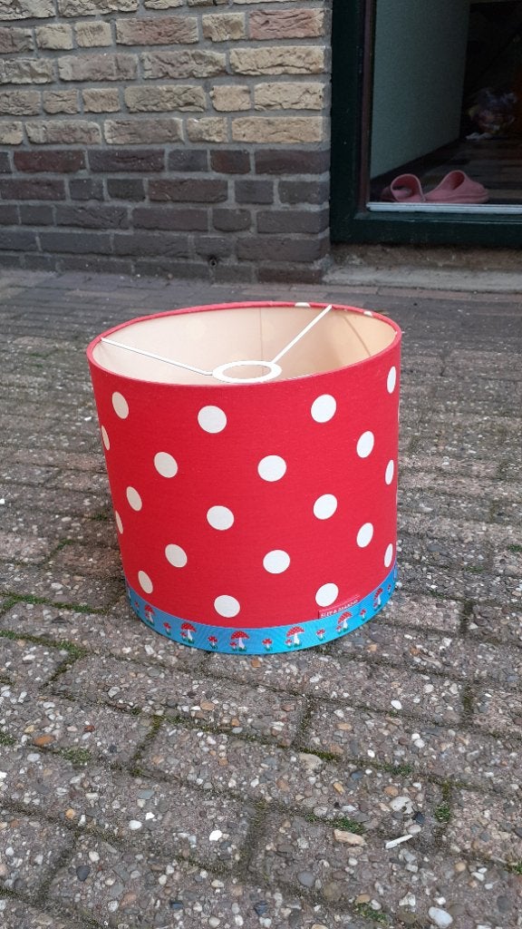 Vrolijke lampenkap voor de kinderkamer! Siep & Saartje!, Overige merken, Rood, Ophalen of Verzenden, Zo goed als nieuw