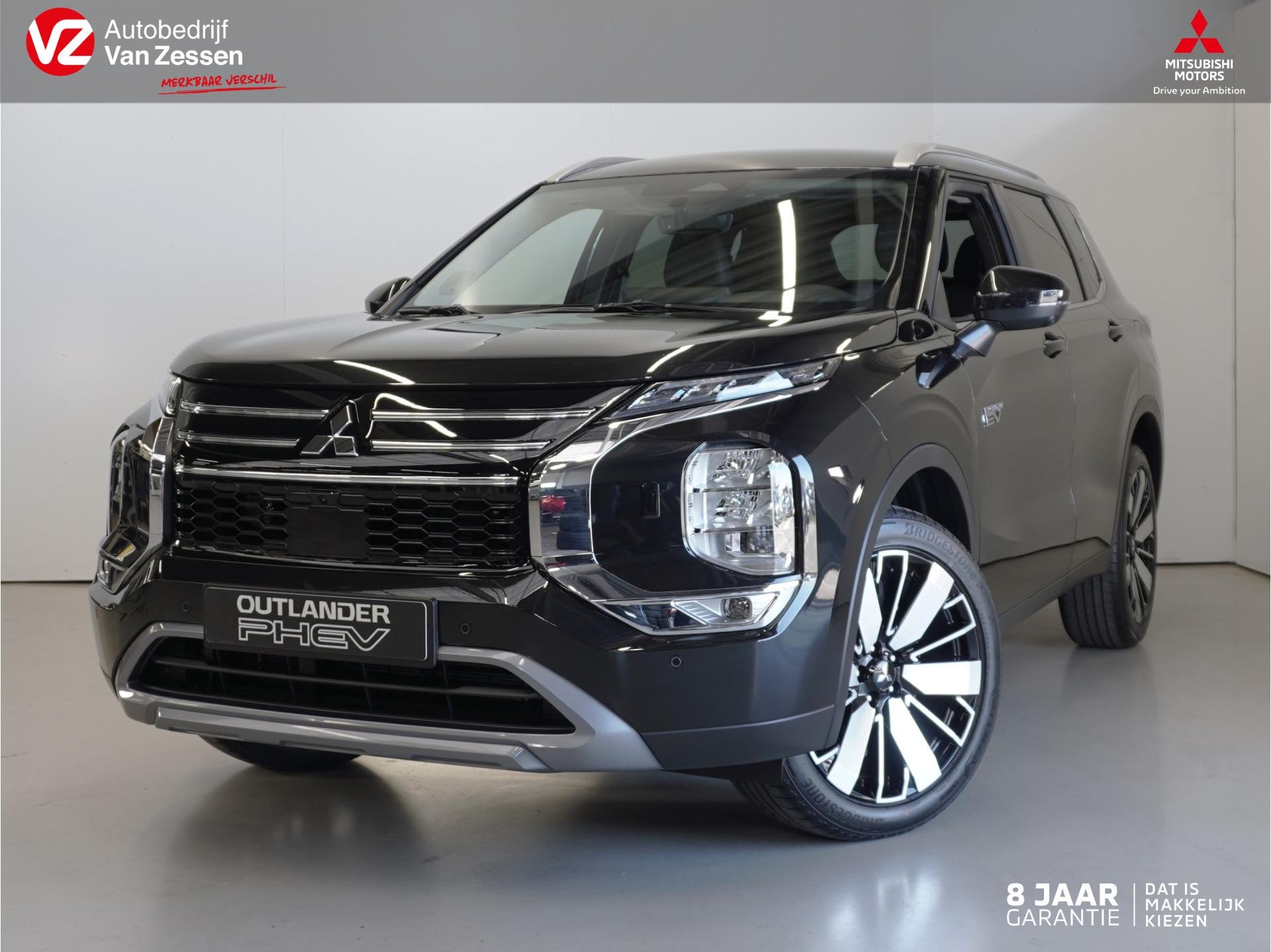 Mitsubishi Outlander 2.4 PHEV Intense+ | Actieprijs | Head u, Auto's, 12 maanden, 136 pk, Outlander, Zwart