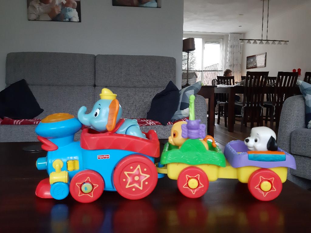 Fisher Price dierentrein. (Geluid en Verlichting), Ophalen, Gebruikt, Auto of Voertuig, Met licht
