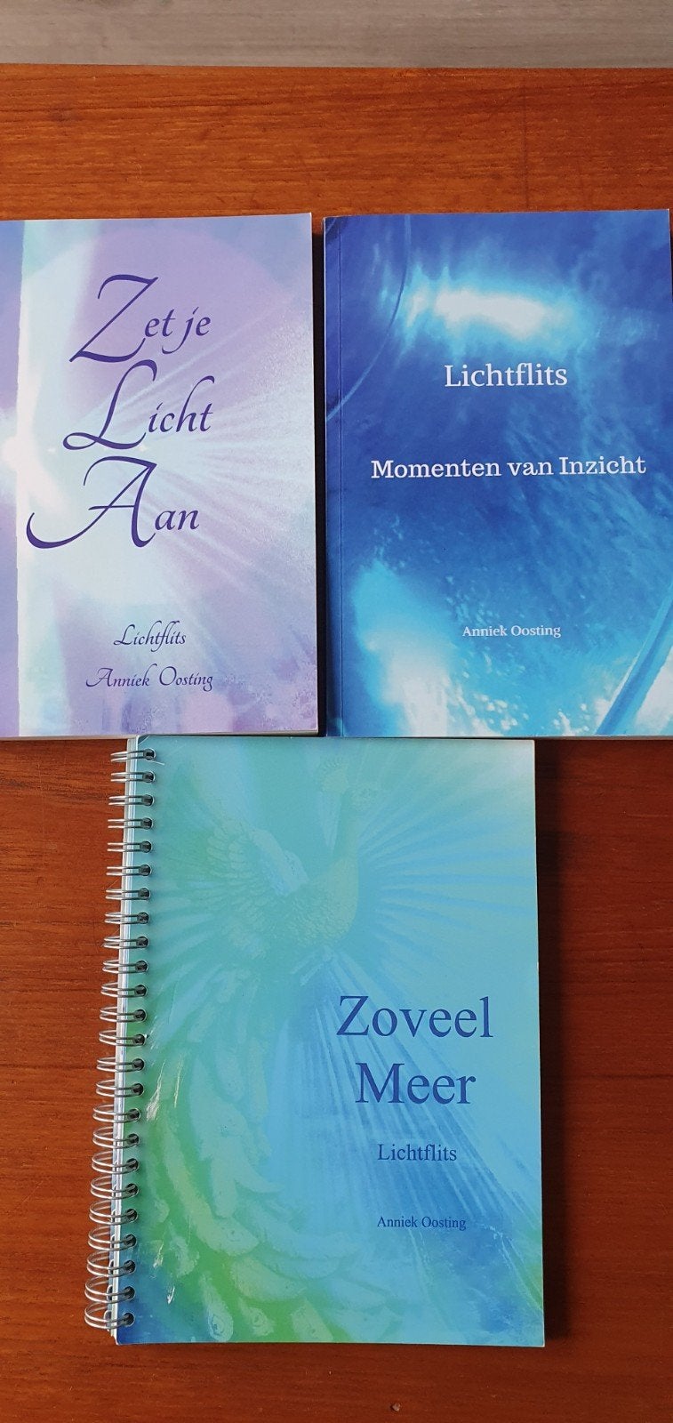Pakket van 3 Lichtflits boeken, Boeken, Gelezen, Achtergrond en Informatie, Spiritualiteit algemeen, Ophalen of Verzenden