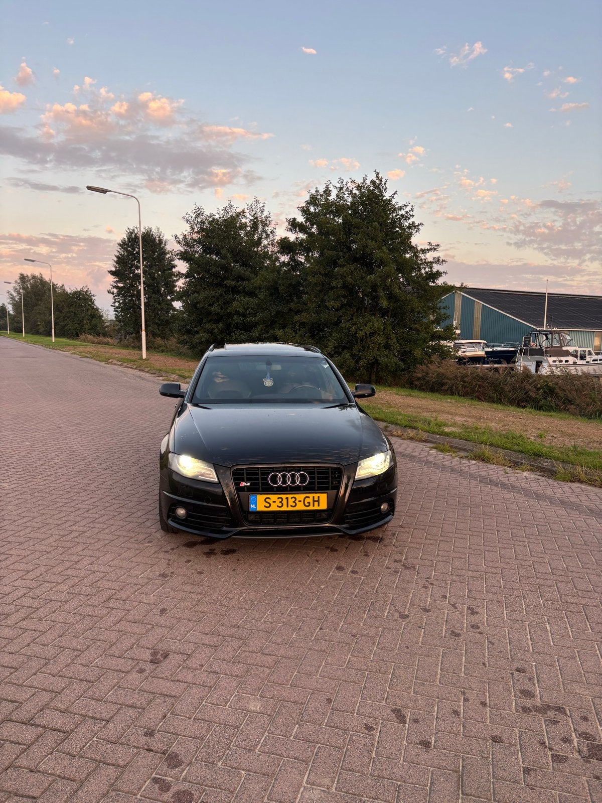 Audi S4, Auto's, Automaat, 2995 cc, Zwart, 1725 kg