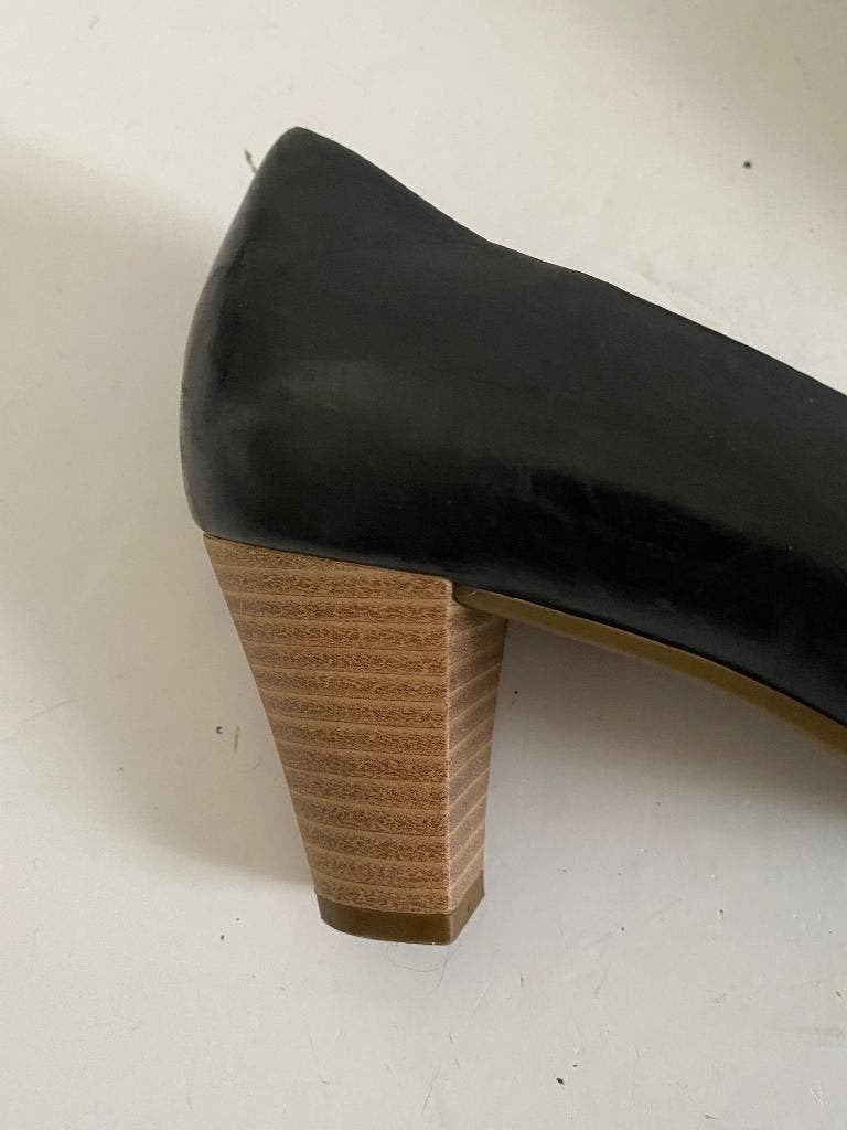 K71 Gabor maat 39 leren pumps schoenen hak leer zwart/bruin, Kleding | Dames, Schoenen, Zwart, Gabor, Ophalen of Verzenden, Zo goed als nieuw