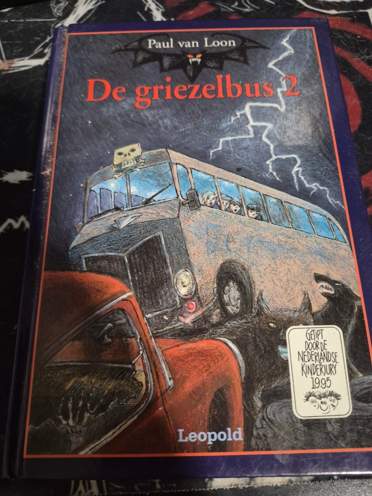 De griezelbus 2 - Paul van Loon, Boeken, Ophalen of Verzenden, Gelezen, Paul van Loon, Fictie algemeen