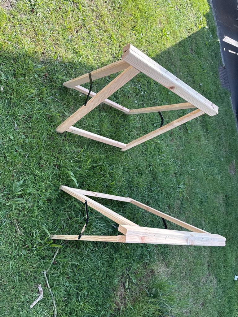 Set houten inklapbare schragen, Ophalen, Zo goed als nieuw