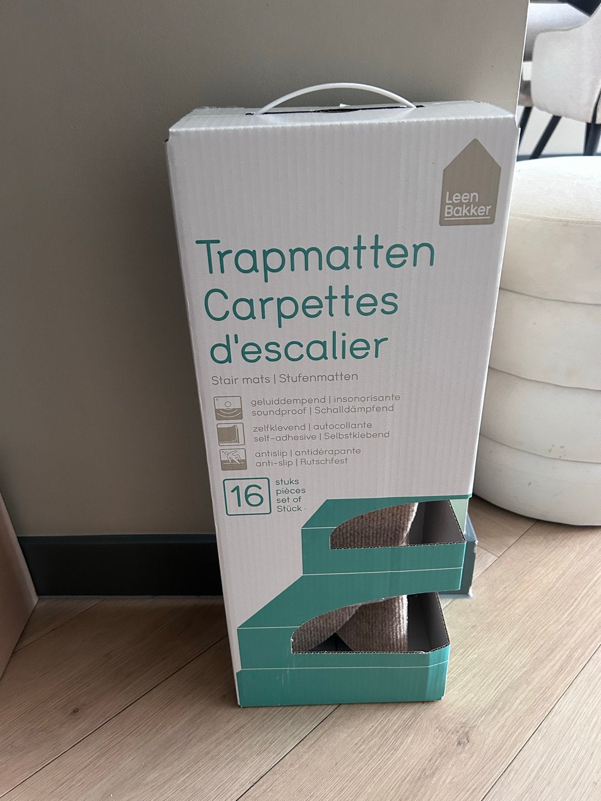Leen Bakker Trapmatten - 16 stuks, geluiddempend en antislip, Huis en Inrichting, Minder dan 50 cm, Beige, Nieuw, Minder dan 50 cm