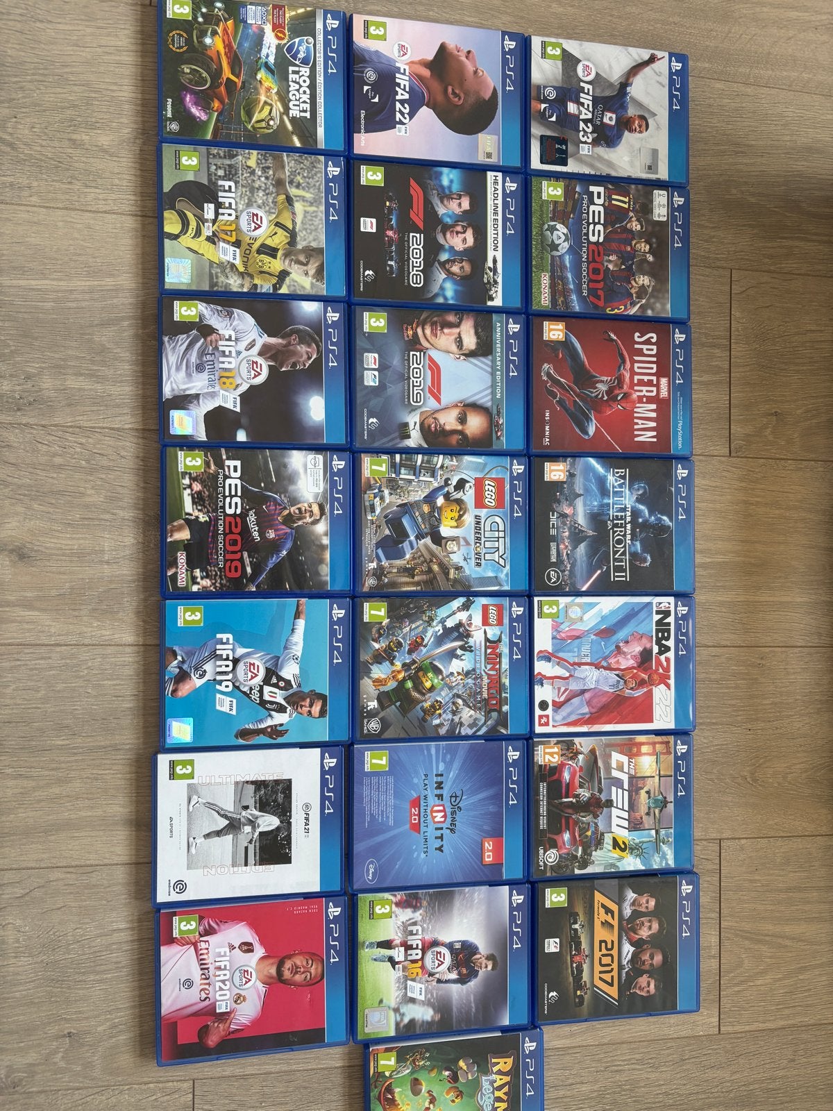 Grote collectie PS4 games: FIFA, Spider-Man, LEGO, F1 en mee, Spelcomputers en Games, Games | Sony PlayStation 4, Ophalen, Gebruikt