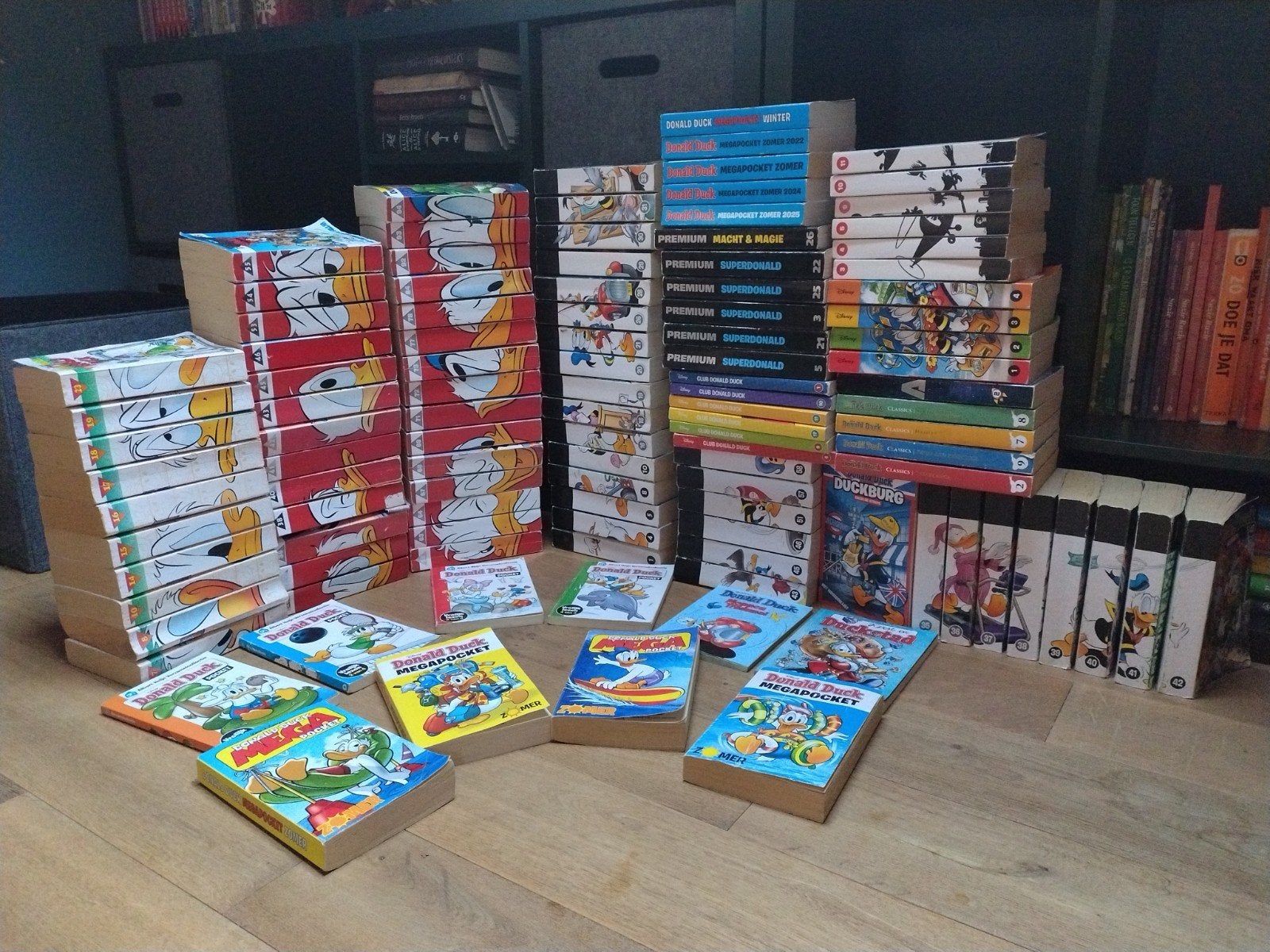 Grote Donald Duck verzameling, Boeken, Stripboeken, Meerdere stripboeken, Ophalen, Gelezen