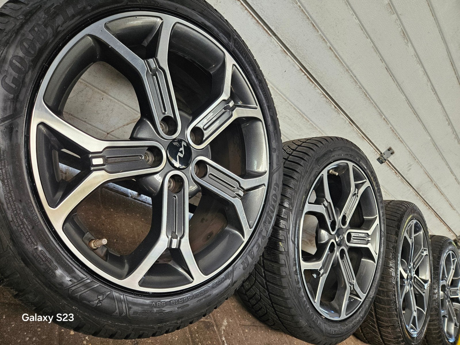 18 inch Kia Xceed Niro Hyundai Kona I40 velgen winterbanden, 18 inch, Gebruikt, Banden en Velgen, Ophalen of Verzenden