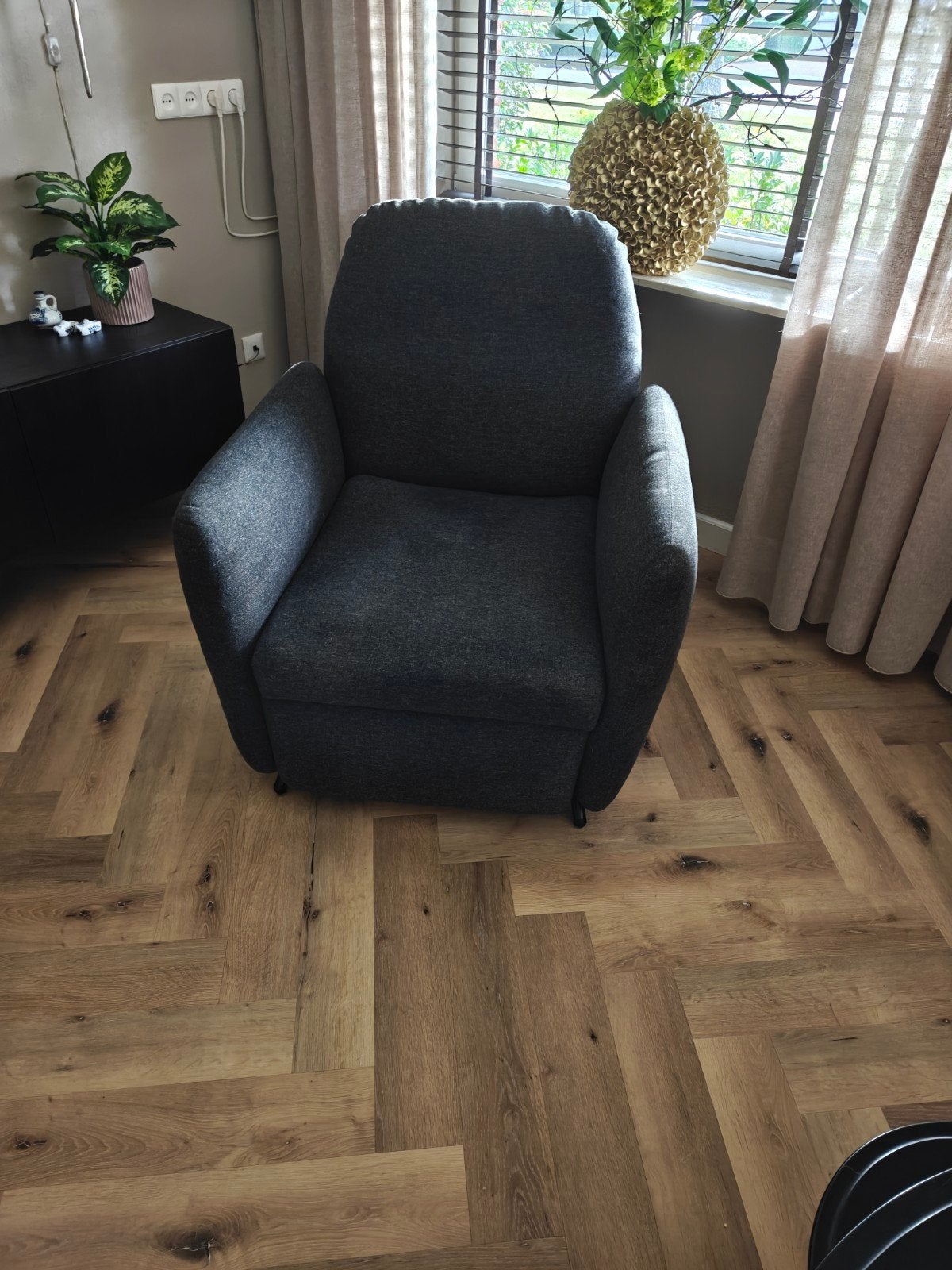 Relaxfauteuil - antraciet, Huis en Inrichting, Ophalen, Modern, Comfortabel, 75 tot 100 cm, Zo goed als nieuw