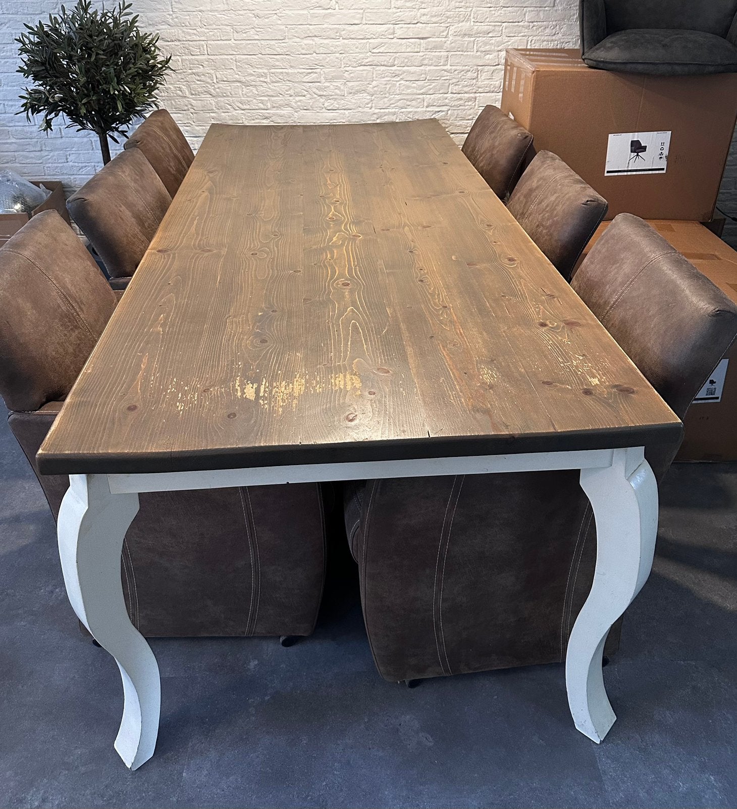 Eetkamer stoelen donkerbruin leer, Ophalen, Zo goed als nieuw, Landelijk modern, 4 tot 6 stoelen