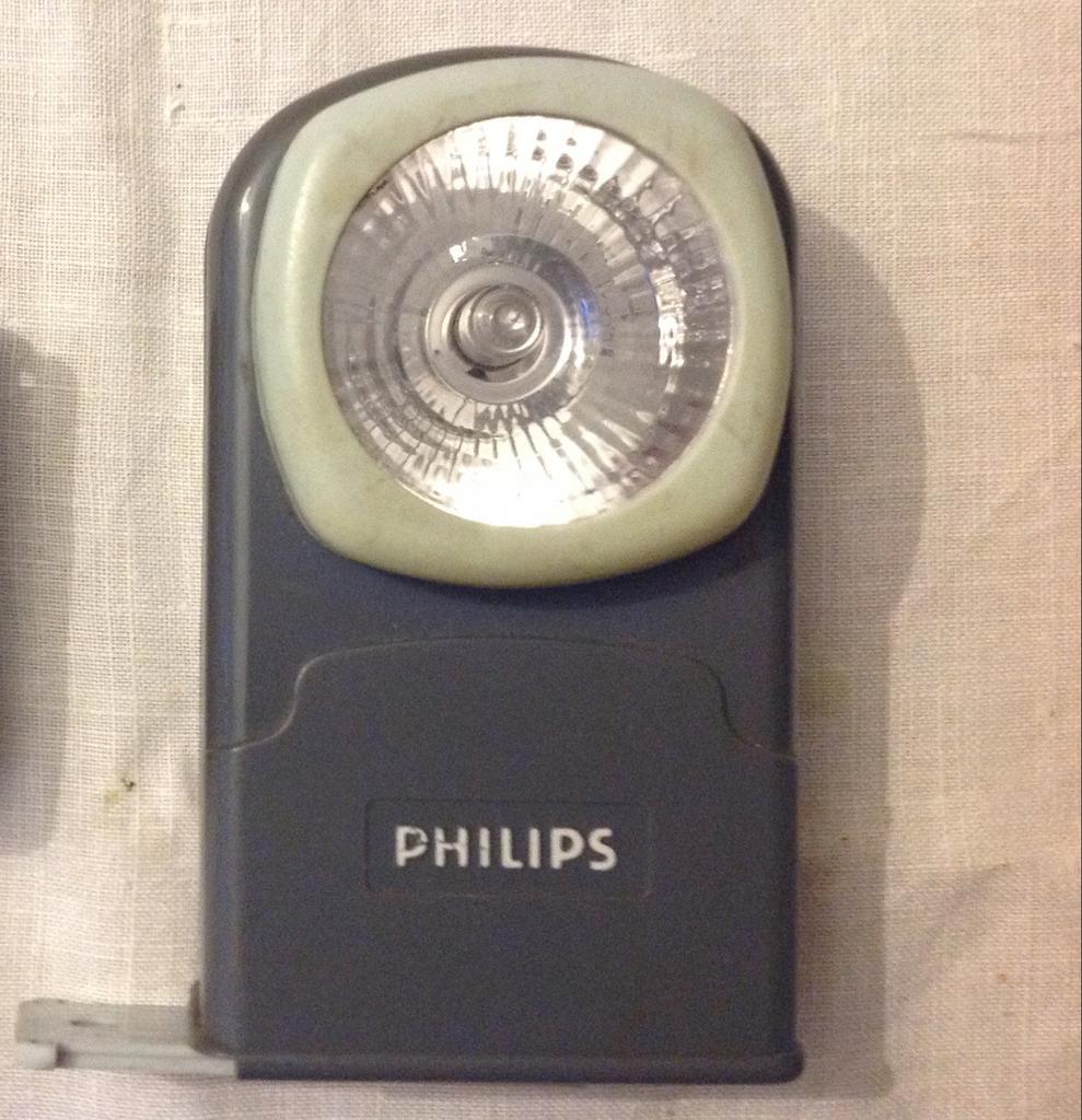Vintage Philips zaklamp - Werkt op batterijen, Ophalen, Gebruikt, Batterij