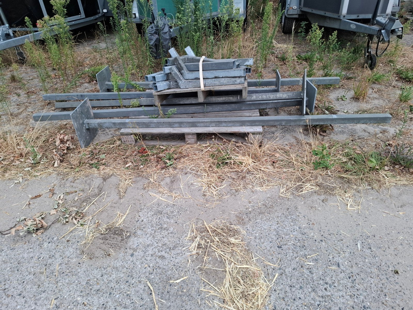 Metalen palen en profielen - Diverse maten, Doe-het-zelf en Verbouw, Metalen, Ophalen, Nieuw, IJzer