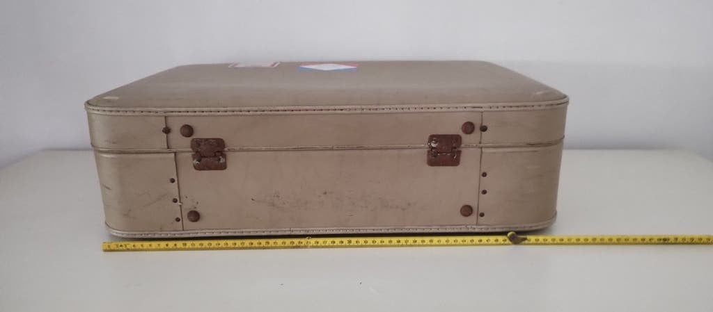 K713 VINTAGE jaren 60 koffer van geperst karton, Sieraden, Tassen en Uiterlijk, Overige materialen, Gebruikt, 50 tot 60 cm, Onbekend