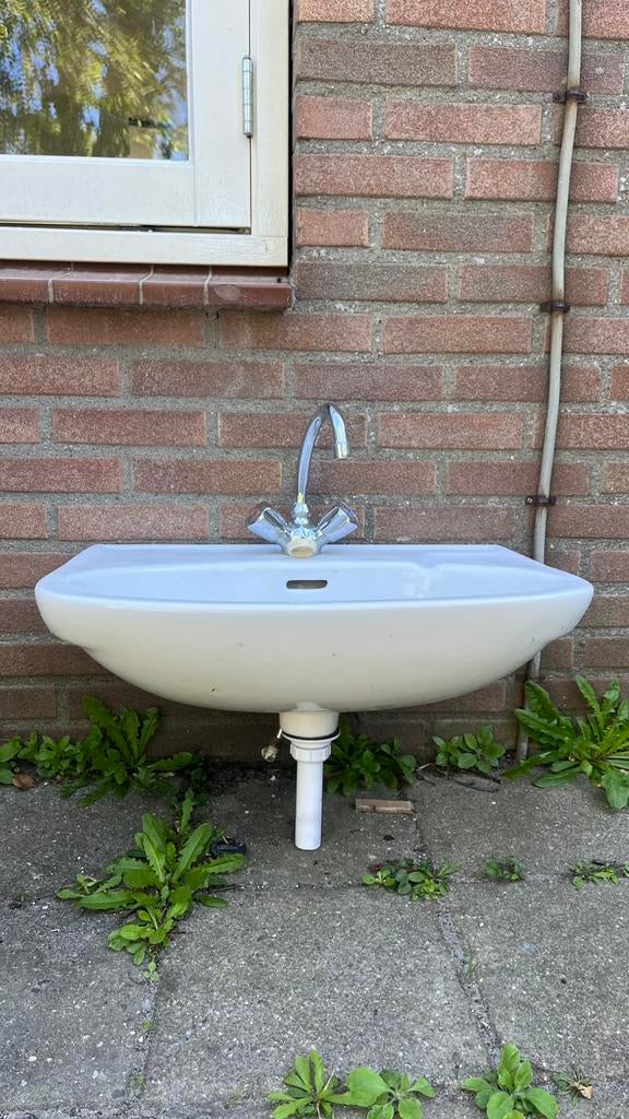 Wasbak (incl kraan), Ophalen, Gebruikt, Steen, Wastafel