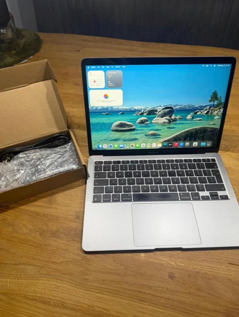 Macbook Air 13 inch M1 Chip, 160 cyclussen batterij 100%!, Computers en Software, Apple Macbooks, Zo goed als nieuw, MacBook Air