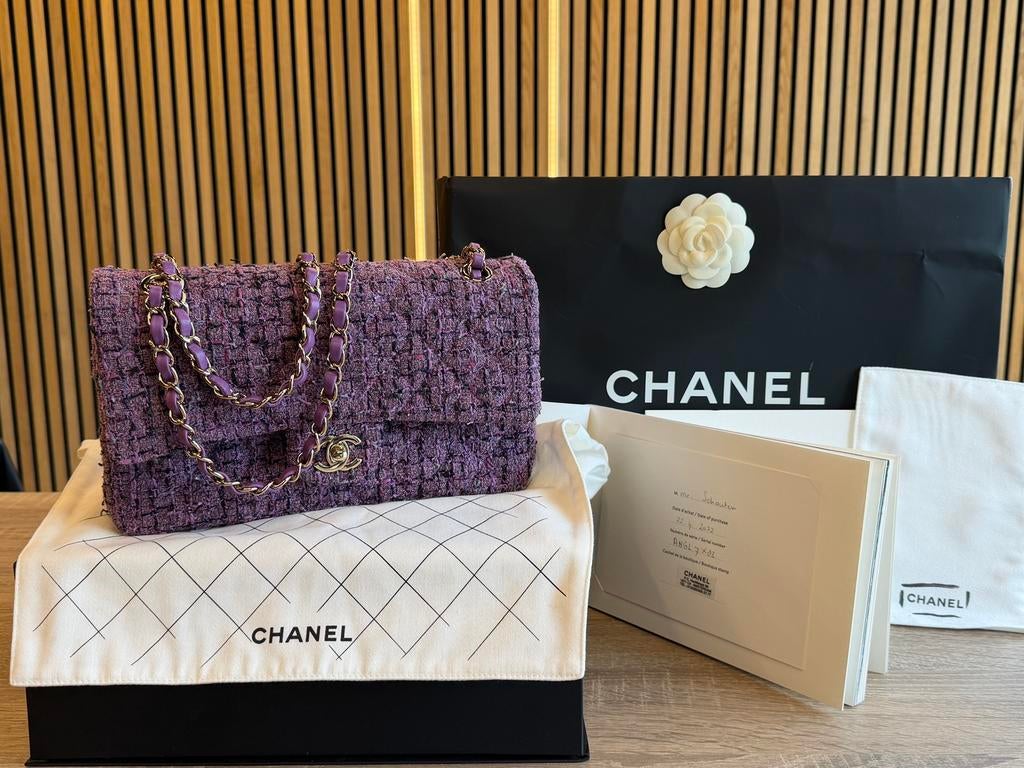 Chanel Classic Flap Bag 11.12 Purple Black Tweed, Sieraden, Tassen en Uiterlijk, Tassen | Damestassen, Zo goed als nieuw, Schoudertasje