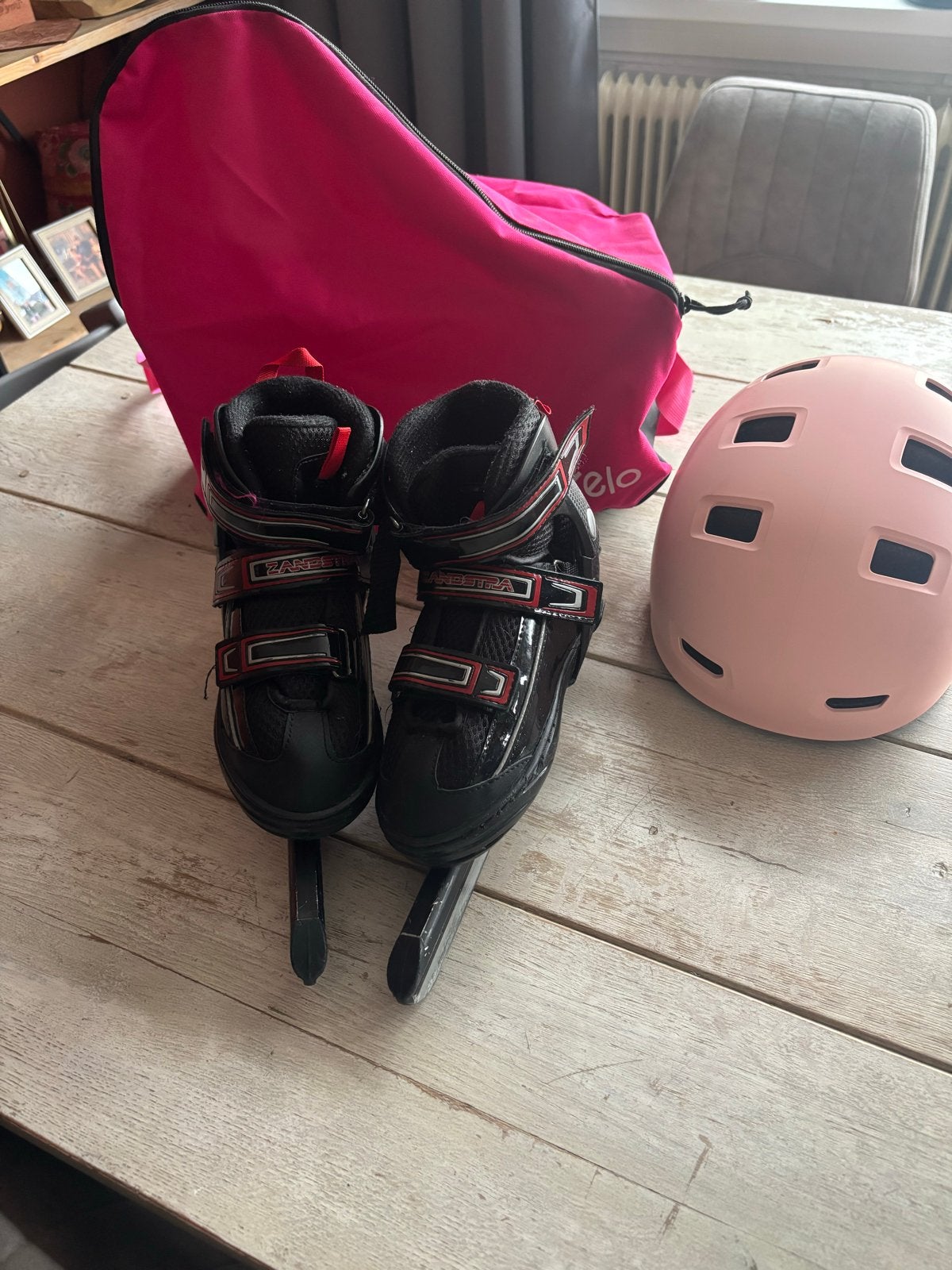 Zandstra verstelbare schaatsen 31-35 met helm en tas, Sport en Fitness, Ophalen of Verzenden, Gebruikt, Overige typen, Zandstra