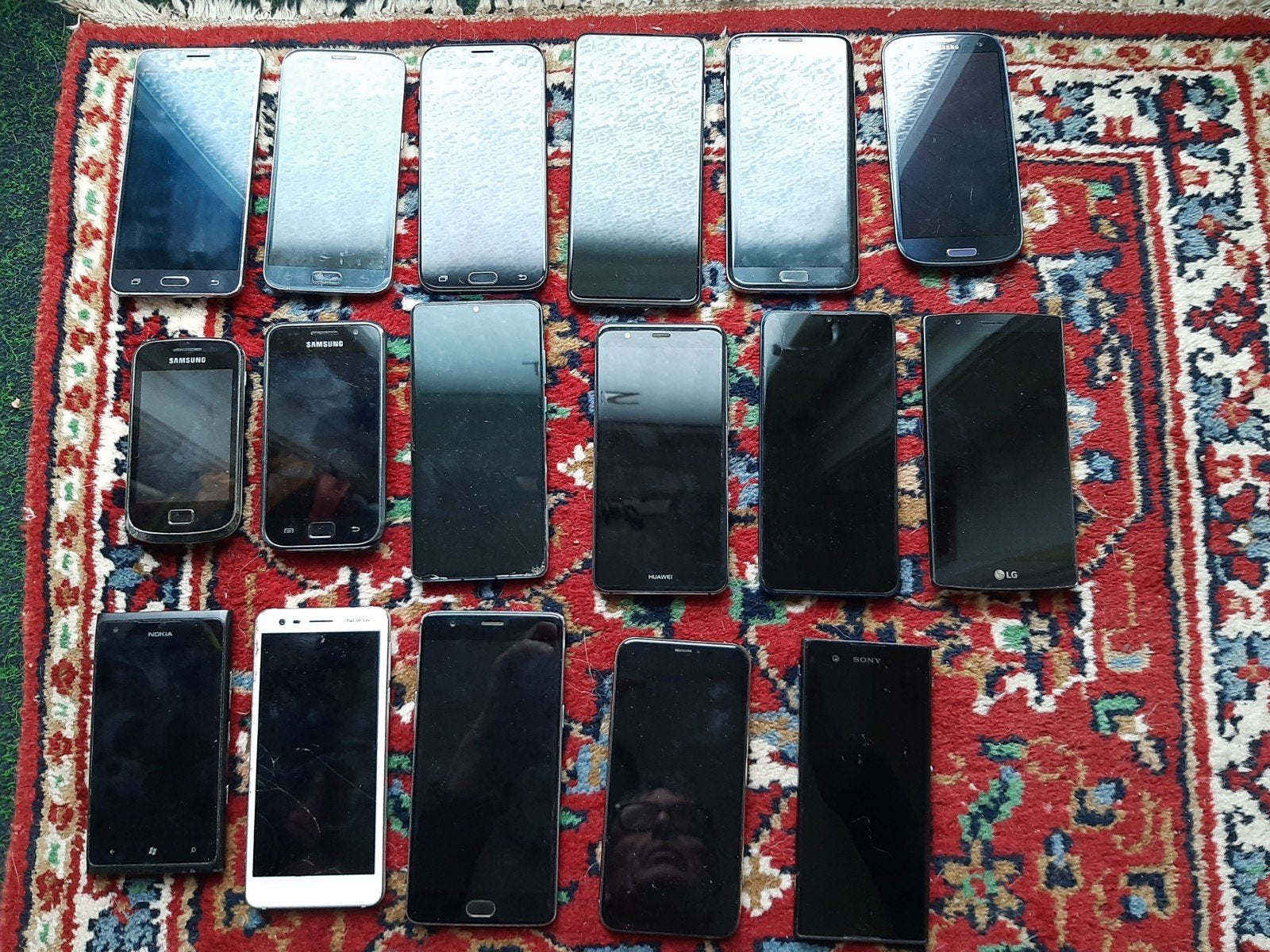17 mobiele telefoons (o.a. Samsung, Huawei, Nokia, iPhone), Gebruikt, Overige modellen, Ophalen of Verzenden, Zonder simlock