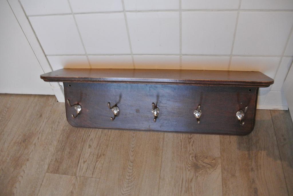 Oude houten kapstok met 5 haken, Huis en Inrichting, Woonaccessoires | Kapstokken, Wandkapstok, Gebruikt, Ophalen of Verzenden