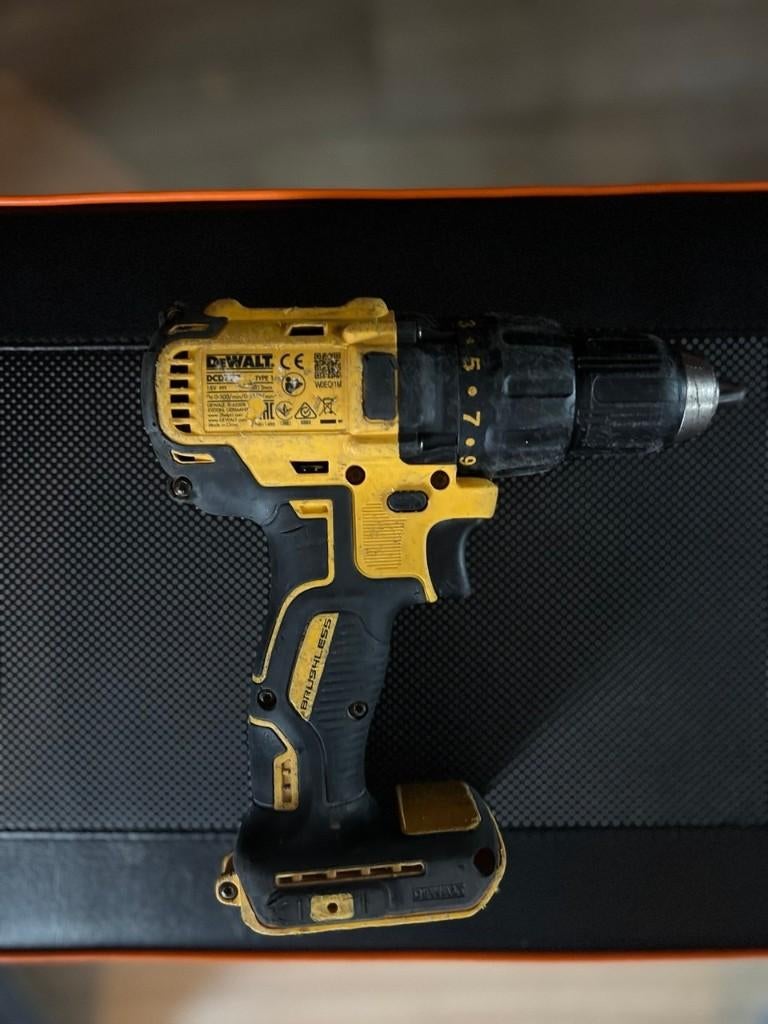 DeWalt DCD709 18V XR Brushless accuboormachine., Gebruikt, Ophalen of Verzenden, Boor- en Schroefmachine, Minder dan 400 watt