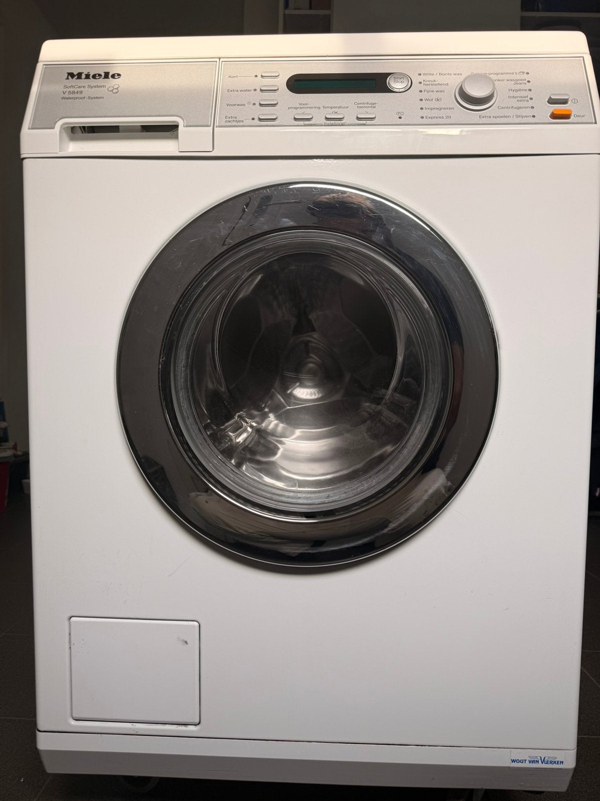 Miele V5849 wasmachine met klein defect