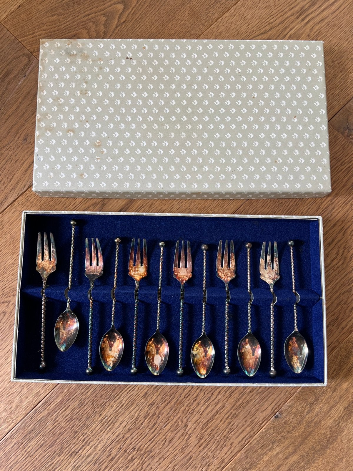 Set van 12 vintage verzilverde gebaksvorkjes en lepeltjes, Ophalen of Verzenden