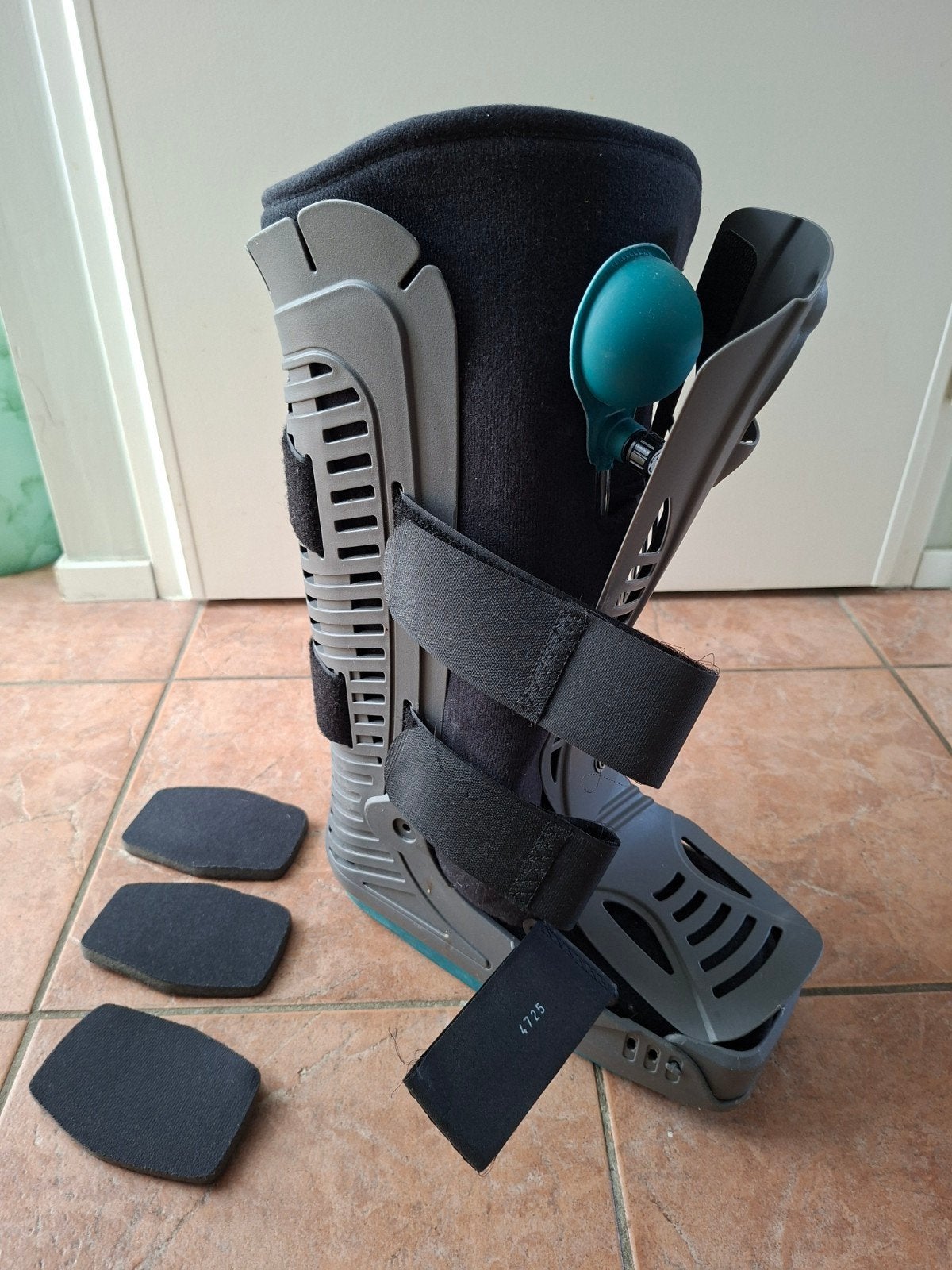 Walker (brace) Maat L, Diversen, Braces, Ophalen