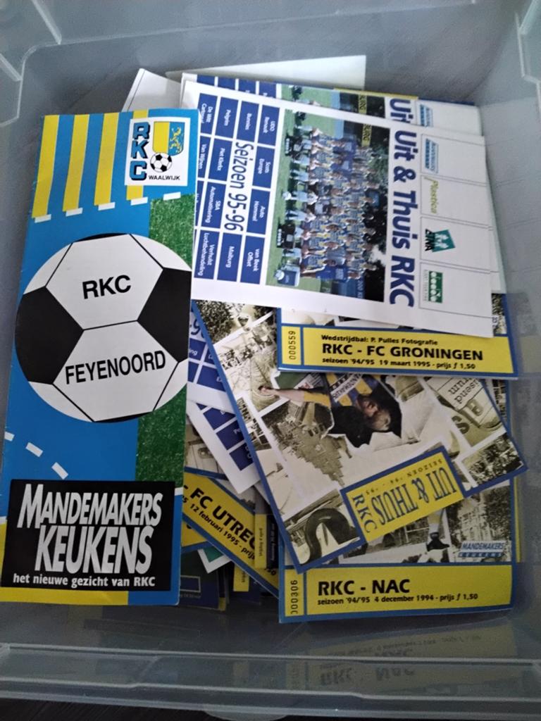 Oude rkc programmaboekjes, Verzamelen, Ophalen of Verzenden, Gebruikt, Buitenlandse clubs