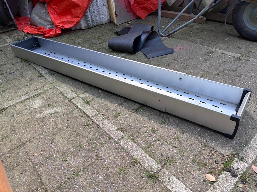 Veth langgoedbak / opbergbak bedrijfswagen, Doe-het-zelf en Verbouw, Ophalen, Zo goed als nieuw