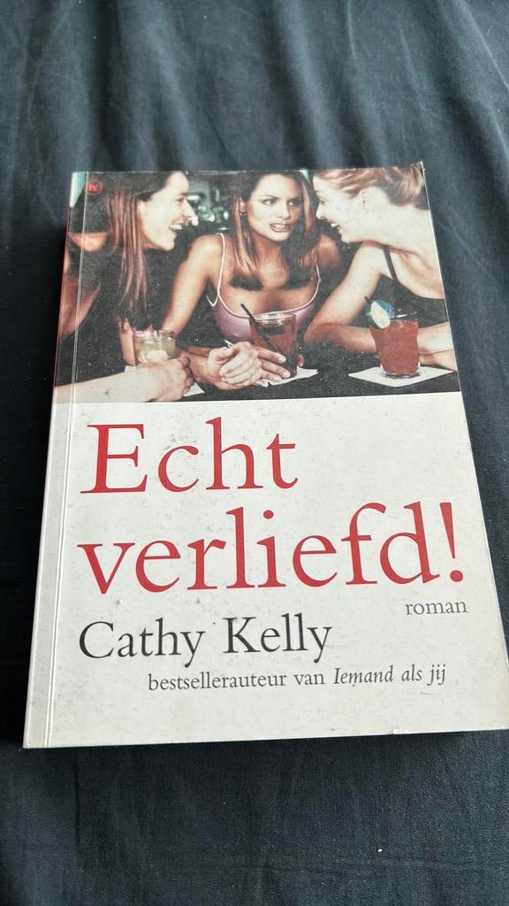 Cathy Kelly - Echt verliefd!, Boeken, Ophalen of Verzenden, Gelezen, C. Kelly