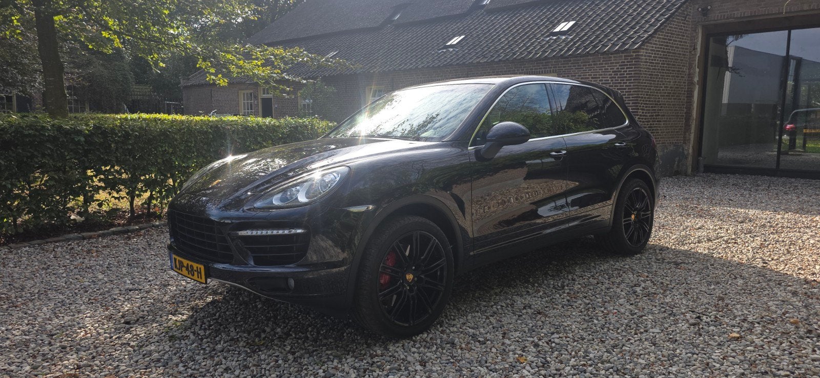 Porsche Cayenne Turbo 4.8 V8 – 501 PK | Youngtimer, Auto's, Automaat, Dealer onderhouden, Zwart, Zwart