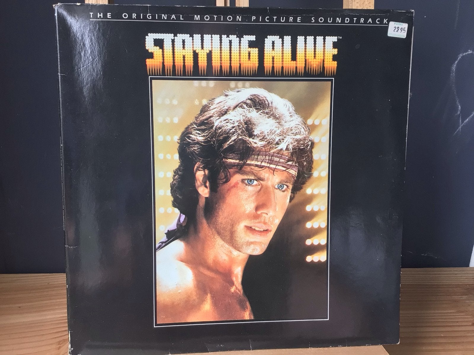 Staying Alive - The Bee Gees & John Travolta, Ophalen of Verzenden, Gebruikt, 12 inch