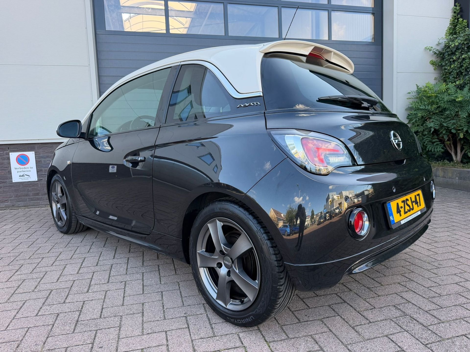 Opel ADAM 1.0 Turbo Slam Favourite/Navi/Cruise-c/Climate-c/P, Voorwielaandrijving, ADAM, Euro 6, 1041 kg