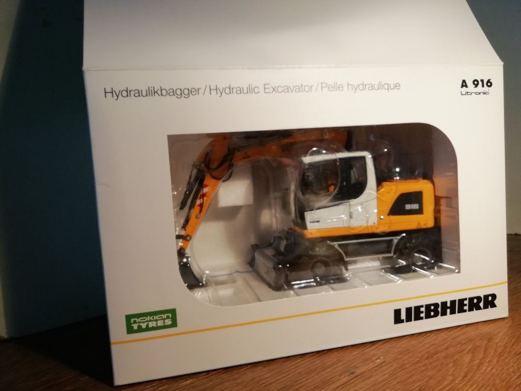 Te koop AT Liebherr A916 mobiele kraan Nokian banden., Ophalen of Verzenden, Nieuw, Tractor of Landbouw, Overige merken