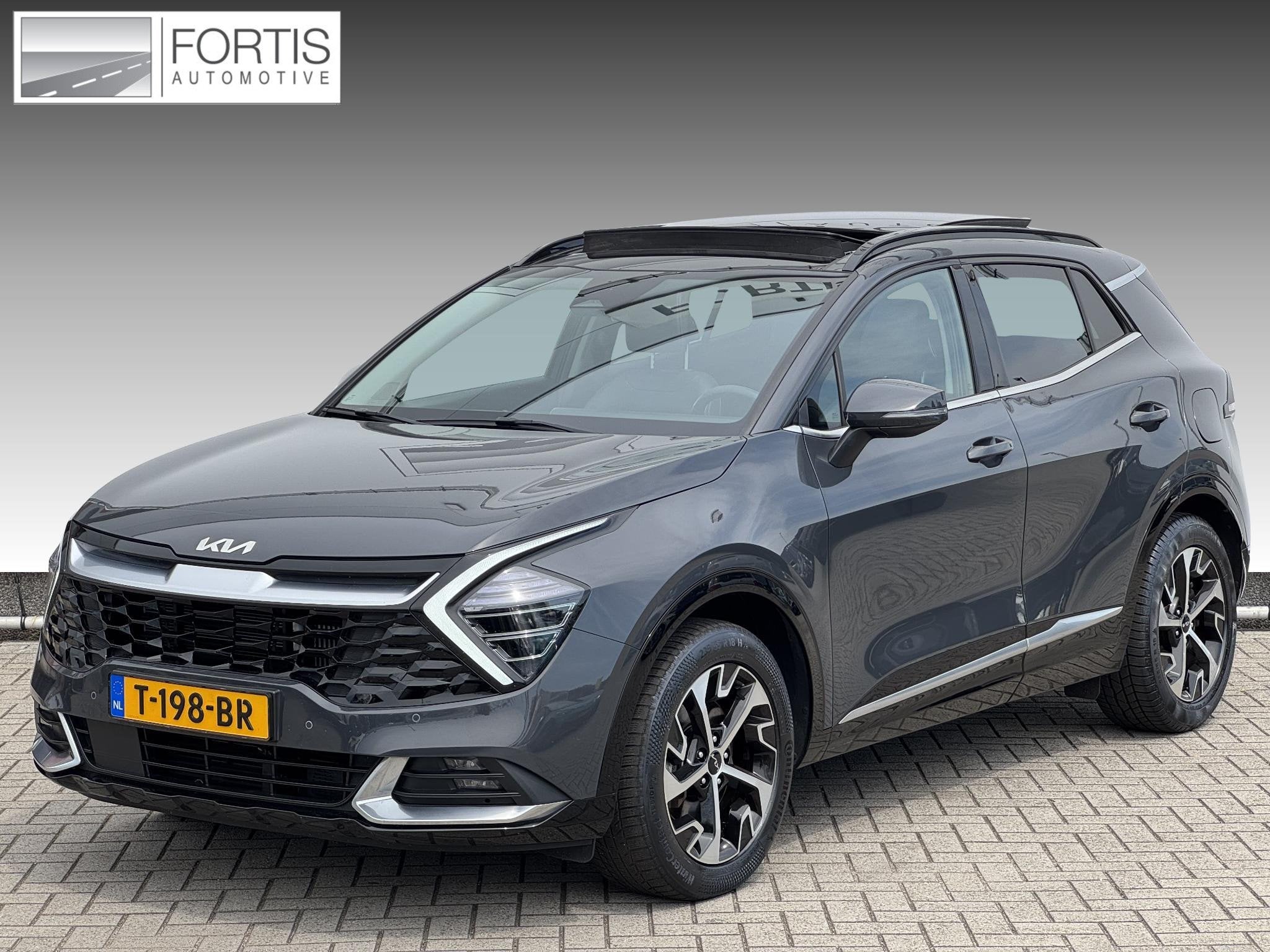 Kia Sportage 1.6 T-GDi Hybrid DynamicPlusLine NL-AUTO | PANO, Auto's, Kia, Startonderbreker, Gebruikt, Euro 6, 4 cilinders