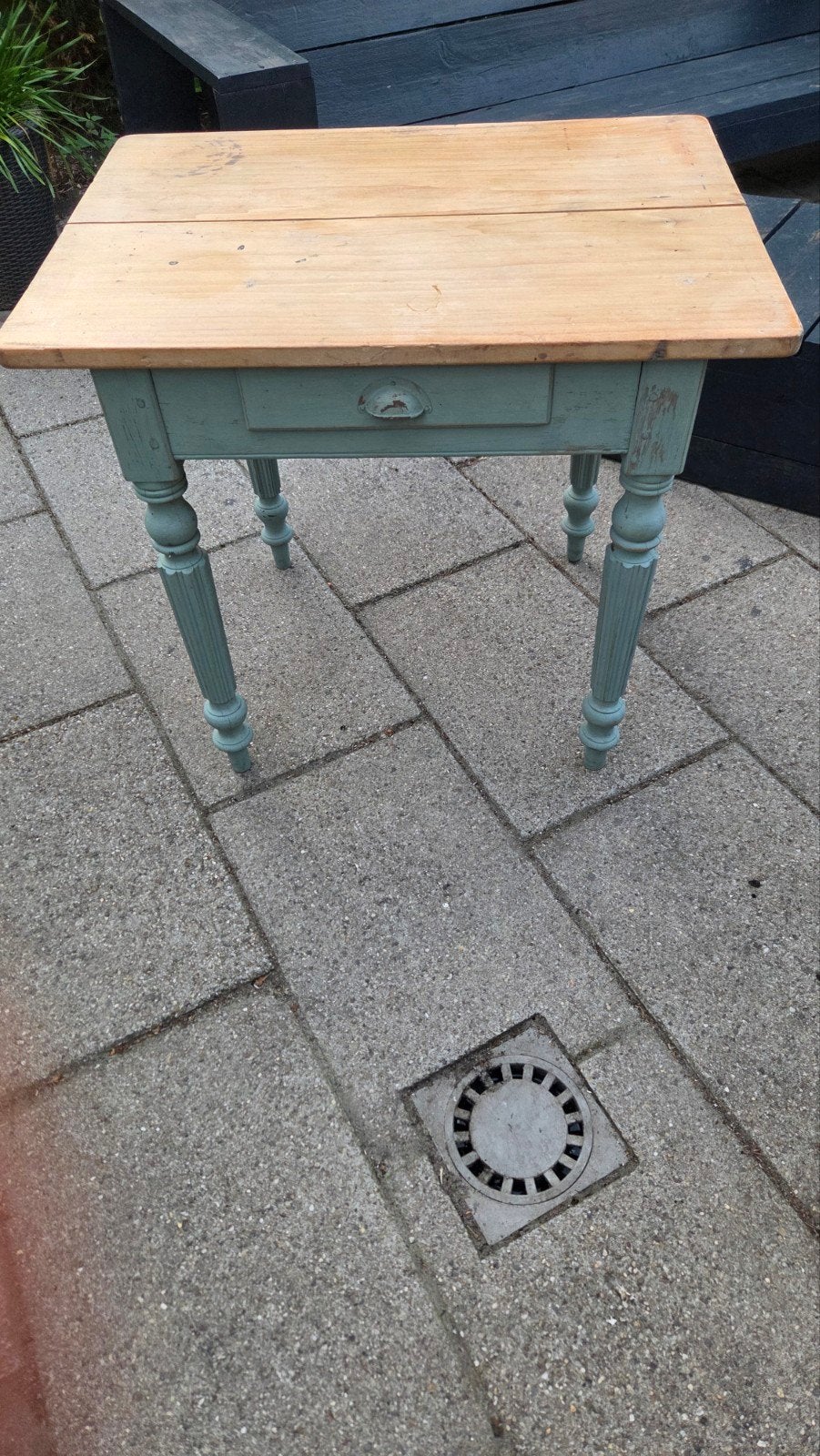 Vintage tafeltje met lade, Ophalen of Verzenden, Gebruikt, Rechthoekig, Hout